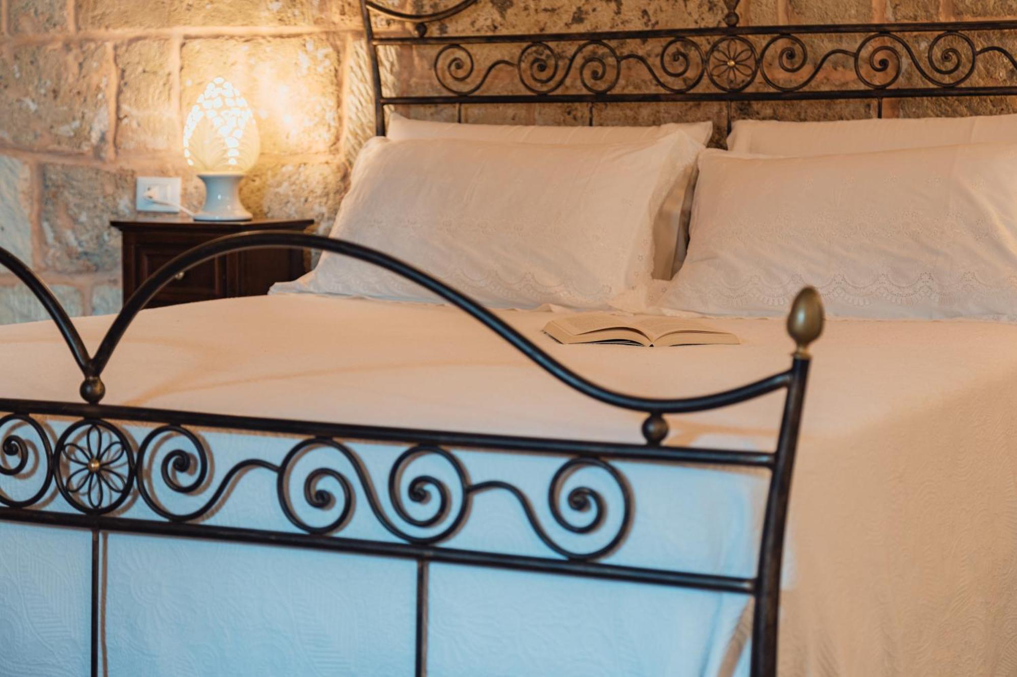 Tenuta Masseria & Spa Chicco Rizzo Sternatia Eksteriør bilde